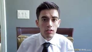 Nose Fuck - Office fuck spectacle