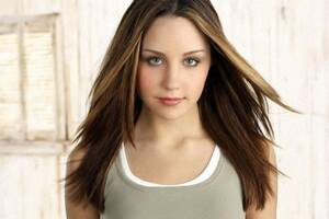 Amanda Bynes Big Bang Theory - Amanda Bynes mejora despuÃ©s de prenderse fuego