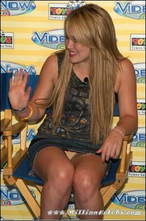 2004 hilary duff upskirt - Hilary Duff at MillionCelebs.com