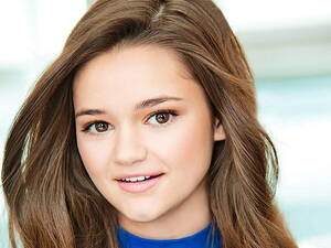 Ciara Bravo Porn Ass - Ciara Bravo, Disney, Bravo, model, closeup, actress, 2014, face, Ciara, HD  wallpaper | Peakpx