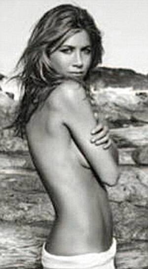 Jennifer Aniston Porn Cum - Jennifer Aniston to go topless in new film | Daily Mail Online