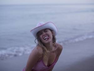 2010 Miley Cyrus Porn - Miley Cyrus Sexy Photos) October 14 2017 at free porn cams xxx online 500  girls sexy keywords: porn porno sex anal girls cum video milf big ass big  tit hard ...