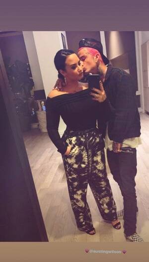 Demi Lovato Monster Porn - Biggest Celebrity Breakups of 2019 | Entertainment Tonight