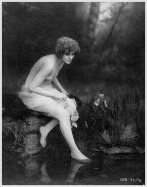 asian vintage lesbian erotica - asian vintage porn 1900 Â· lesbian fingering clit