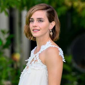 Emma Watson Nude Porn 2016 June - Emma Watson Steps Behind The Camera And Talks Women As Muses
