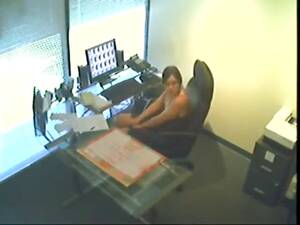 hidden office cam masturbation - Office slut caught masturbating - BUBBAPORN.COM