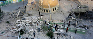 misspalestine cam show sex - Graphic images coming from Gaza Strip show violence on streets