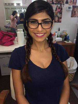 glasses mia - Adult actress Mia Khalifa says she has received death threats after being  ranked number one by Porn Hub.