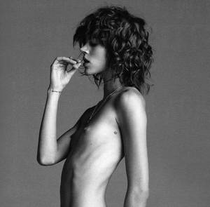 Androgynous Tits - ... Freja-Beha-purple-nude ...
