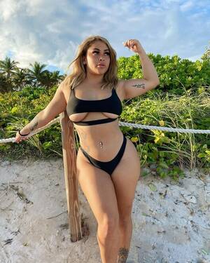 bikini latina sluts - Cute Latina slut Dakota - Cute latina slut Dakota Kanyon (31) Porn Pic -  EPORNER