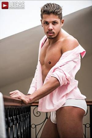 Gay Porn Total Drama Lorenzo - MEN PORN STAR: Lorenzo Ciao Bottoms For Michael Lucas