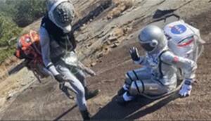 Alien Space Suit Porn - Space Suit Porn Videos (15) - FAPSTER
