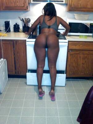 fat black naked cougars - Blackthickgirls Blackthickgirls Model News Fat Black Azz Cougar xxx porn  pics