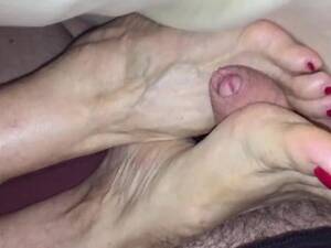 Granny Foot Jobs Porn - Free Granny Footjob Porn Videos (199) - Tubesafari.com
