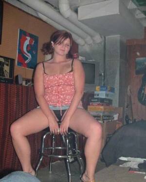 Amateur Short Skirt Porn - Photos of an amateur chunky babe wearing a mini skirt Porn Pictures, XXX  Photos, Sex Images #3001172 - PICTOA