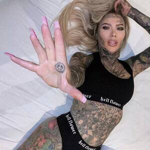 black tattoo thugs nude - Britain's most tattooed woman' slips into lingerie to flaunt complete body  ink - Daily Star