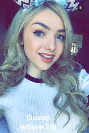 Emma Ross Peyton List Porn - Peyton List