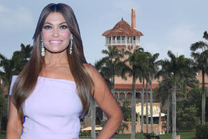 Kimberly Guilfoyle Porn - Kimberly Guilfoyle helps man having a seizure at Mar-a-Lago