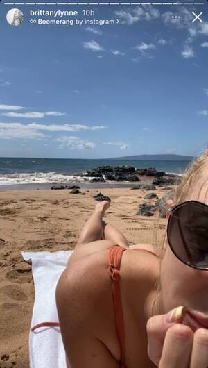 Brittany Bod Porn - Brittany Matthews Stuns in Orange Thong Bikini 3 Months Postpartum