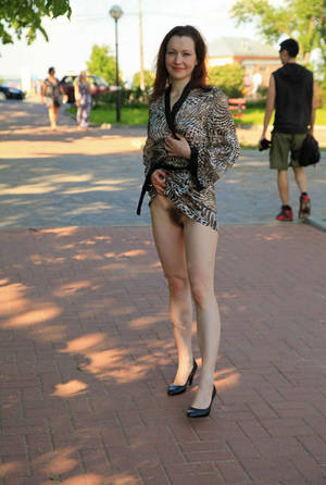 Hairy Public Porn - Sexy milf gives a stranger touch her very hairy pussy at public. 32 photos