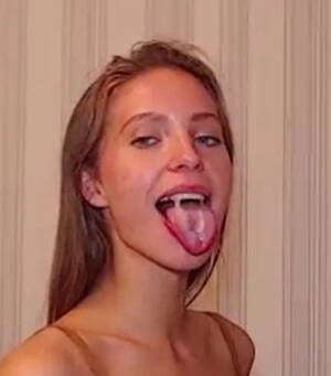 Big Smile Porn - Jeniferndeyman facial 2021-09-17 with big smile, tongue