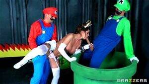 Brooklyn Chase Mario Porn - Watch mario and gang - Brooklyn Chase, Threesome Porn - SpankBang