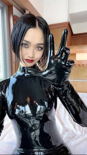 Black Latex Porn - Black Latex Catsuit Photo on Porn imgur