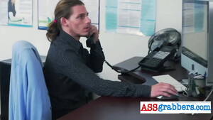 blowjob at work desk - If you want to keep your job you better go under my desk - XVIDEOS.COM