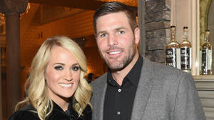 Carrie Underwood Interracial Fuck - Carrie Underwood Said to Be Expecting Twins With Husaband Mike Fisher