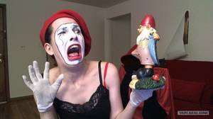 Mime Girl Porn - 2014-08-28-AellaMime_2.jpg