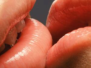 lesbian sleep sex - Lesbian Sex: 24 Women Share Their First-Time Stories | Glamour UK