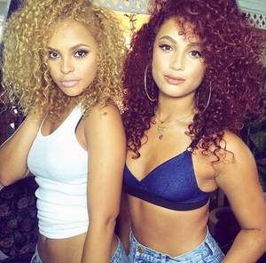 Curly Hair Lesbians - Ebony Beauty, Lesbian, Porn, Chinos, Besties, Slay, Beautiful Black Women,  Lesbians