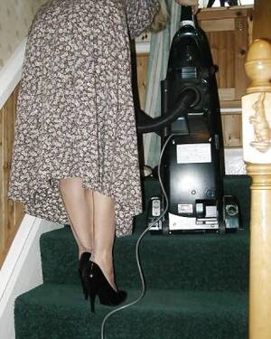 1950s Housewife Porn Stockings - Amateur lady dresses as 1950s housewife Porn Pictures, XXX Photos, Sex  Images #2121401 - PICTOA