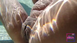Eating Pussy In Pool - Underwater Pussy Eating in the pool with Nina Rivera and Sully Savage Super  Hot Films - XVIDEOS.COM
