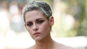 Animated Celebrity Fakes Miley Cyrus Porn - Hackers leak nude photos of Kristen Stewart, Miley Cyrus. Actor threatens  to sue | Hollywood - Hindustan Times