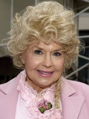 Donna Douglas Porn Captions - 'Beverly Hillbillies' star Donna Douglas dies at 81
