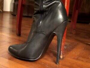 lesbian boot fucking - Lesbian Boots porn videos at Xecce.com