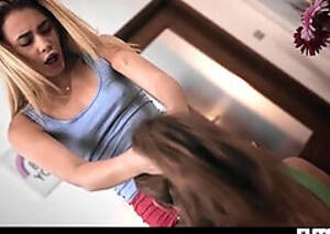 cute shemale deep throat - Deep Throat Shemale Porn