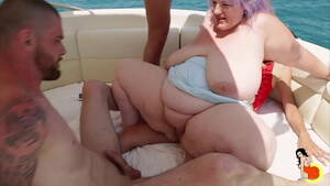 bbw boat sex - Chubby woman gets fucked hardcore on a boat - XNXX.COM