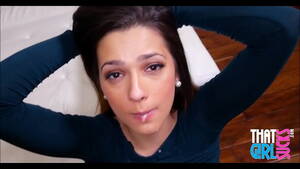 Brunette Petite Blowjob Babes - Young And Hot Petite Brunette Jaye Summers Blowjob POV - XNXX.COM