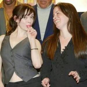 holly marie combs - 240 Holly Marie Combs ideas | holly marie combs, holly marie, charmed tv