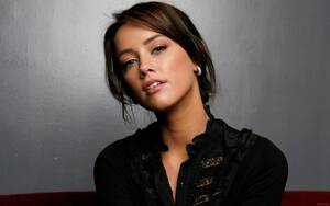 Amber Heard Lesbian Porn - Amber heard lesbian scene 1985 in murdered redhead