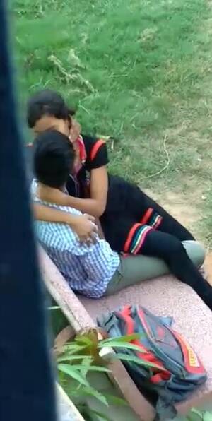 desi girl park fuck - Indian couple fuck in park - ThisVid.com