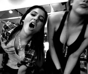 Elizabeth Gillies Porn Cum - Bubbles, Blunts, & Butts (Ariana Grande & Liz Gillies) - Celebrity Story  Library