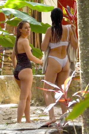 Amanda Stanton Sex Porn - Andi Dorfman and Amanda Stanton Tits and Ass - Fappenist