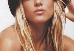 Britney Spears Lesbian - Britney Spears In Lesbian Sex Tape Scandal?.