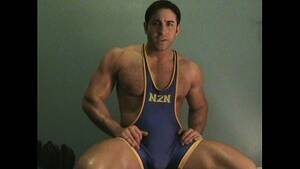 Gay Gymnasts Porn - Hot Gymnast Showing Off - XVIDEOS.COM