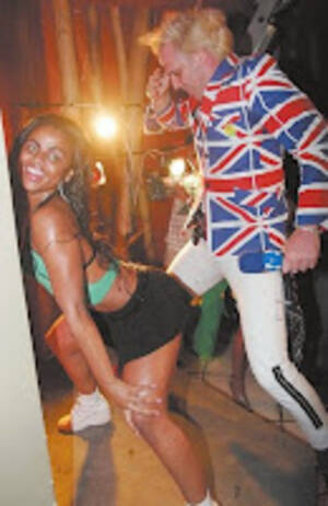 Andressa Soares - Who am I? Who are you?: October 2008