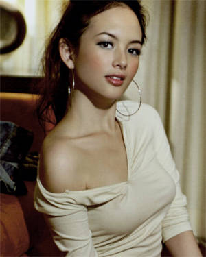 Ellen Adarna - Ellen Adarna