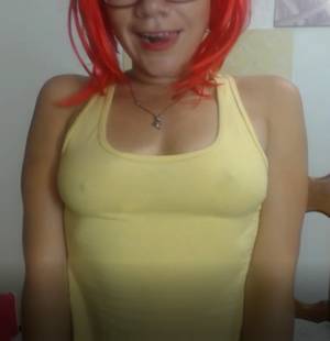 Bra Teasing - Loading image of viviandash.